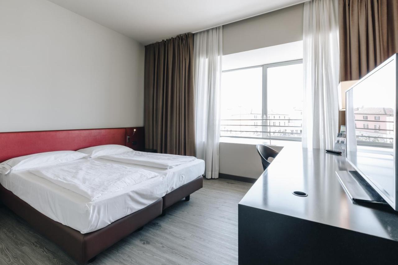Hotel Continental كريمونا المظهر الخارجي الصورة