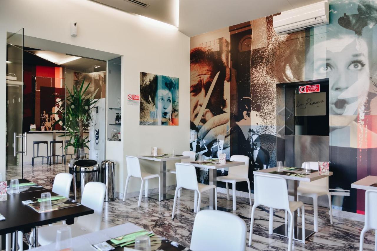 Hotel Continental كريمونا المظهر الخارجي الصورة