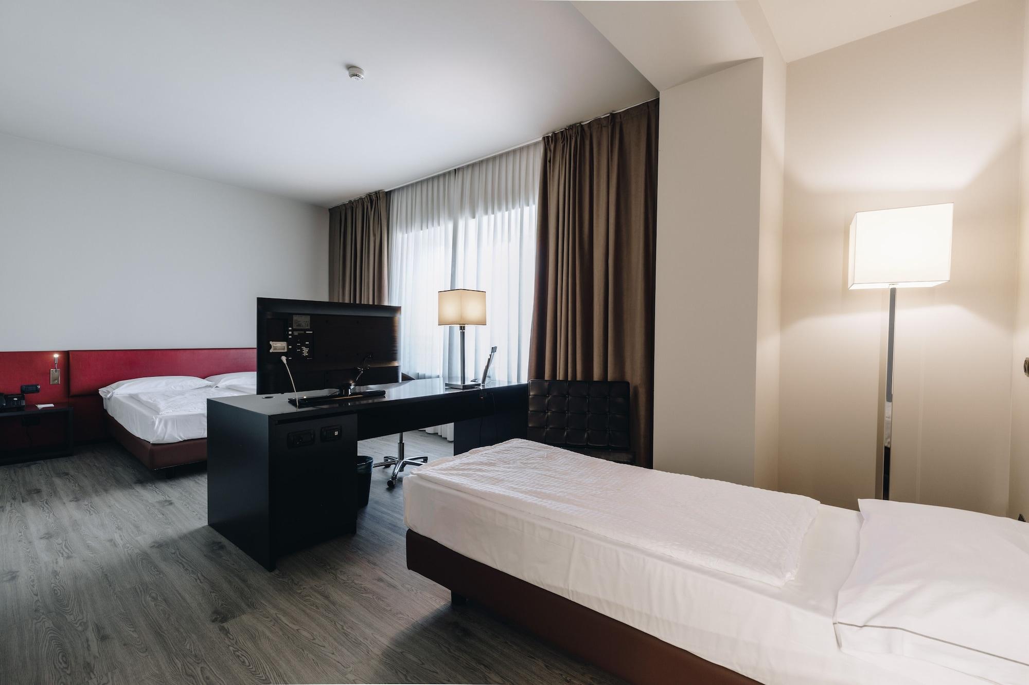 Hotel Continental كريمونا المظهر الخارجي الصورة