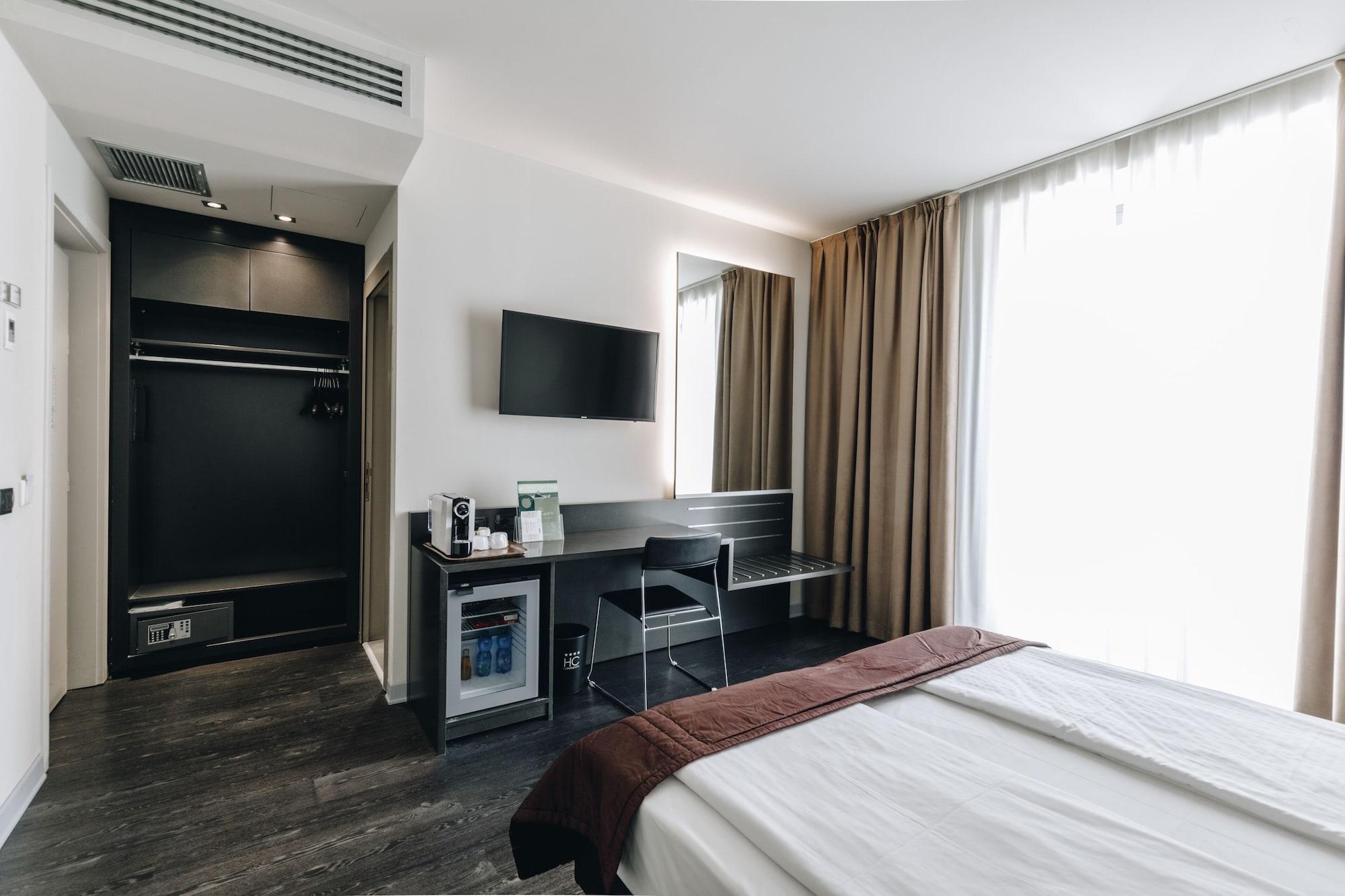 Hotel Continental كريمونا المظهر الخارجي الصورة
